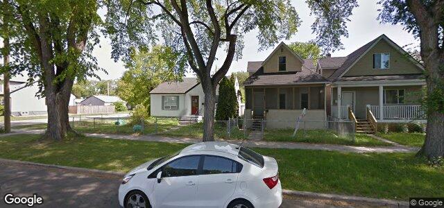 Photo of 411 Bannerman Avenue in Winnipeg, Manitoba