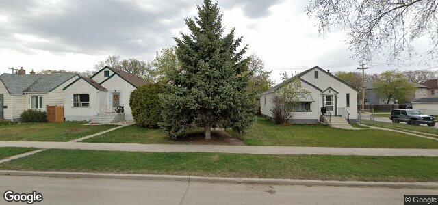 Photo of 417 Inkster Boulevard in Winnipeg, Manitoba