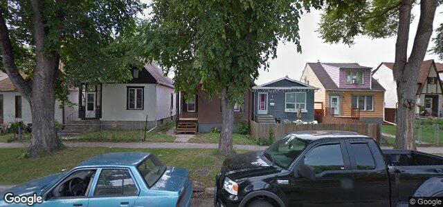 Photo of 418 Powers Street in Winnipeg, Manitoba