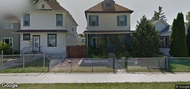 Photo of 420 Polson Avenue in Winnipeg, Manitoba