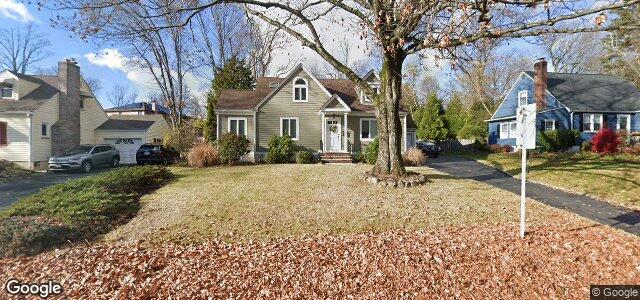 Photo of 435 Mountain Avenue in Winnipeg, Manitoba