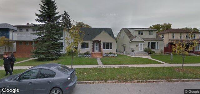 Photo of 452 Inkster Boulevard in Winnipeg, Manitoba