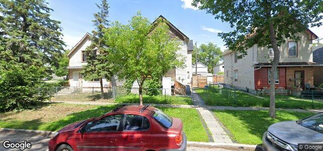 Photo of 521 Boyd Avenue in Winnipeg, Manitoba