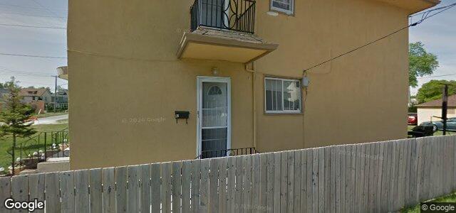 596 Powers Street（加拿大曼尼托巴省溫尼伯市）房屋照片