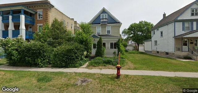 373 Home Street（加拿大曼尼托巴省溫尼伯市）房屋照片