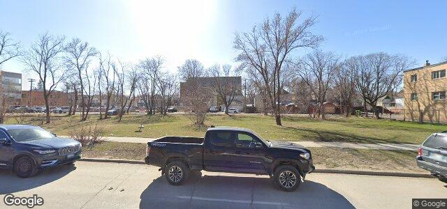 378 Sherbrook Street（加拿大曼尼托巴省溫尼伯市）房屋照片