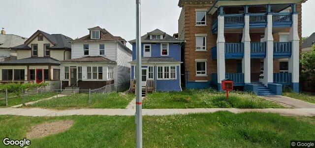 379 Home Street（加拿大曼尼托巴省溫尼伯市）房屋照片