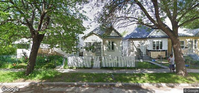 428 Banning Street（加拿大曼尼托巴省溫尼伯市）房屋照片