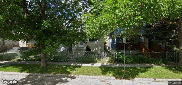 Photo of 450 Banning Street in Winnipeg, Manitoba