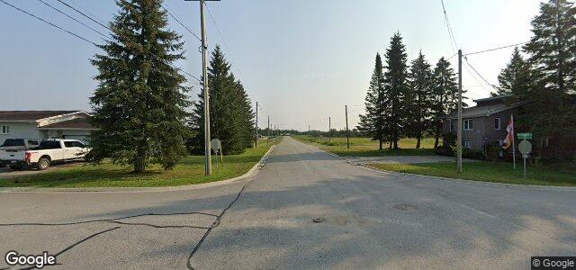 860 De L'Eglise Avenue（加拿大曼尼托巴省溫尼伯市）房屋照片