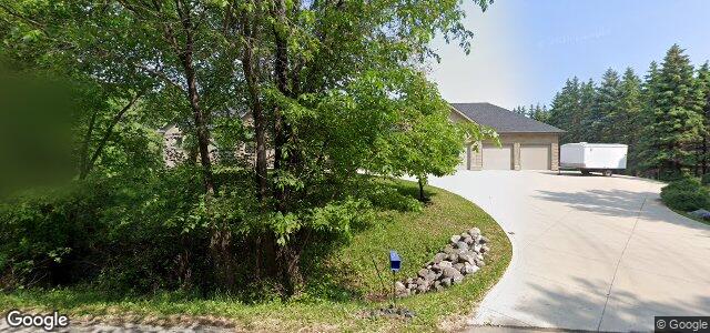 221 Christie Road（加拿大曼尼托巴省溫尼伯市）房屋照片