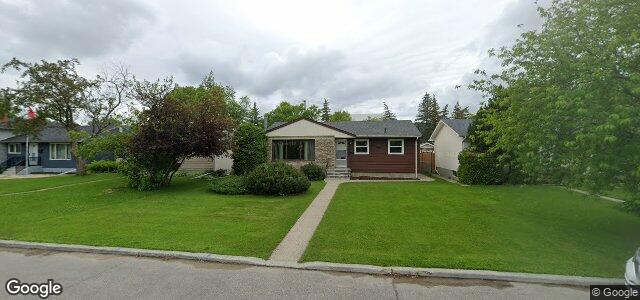 12 Amarynth Crescent（加拿大曼尼托巴省溫尼伯市）房屋照片