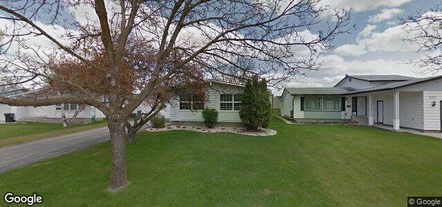 241 Wharton Boulevard（加拿大曼尼托巴省溫尼伯市）房屋照片