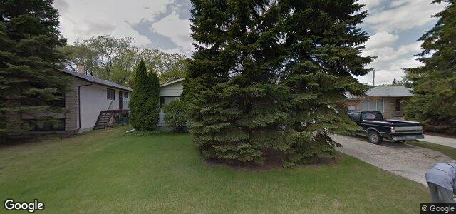Larawan ng 42 Sage Crescent sa Winnipeg, Manitoba