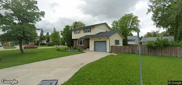 65 Amarynth Crescent（加拿大曼尼托巴省溫尼伯市）房屋照片