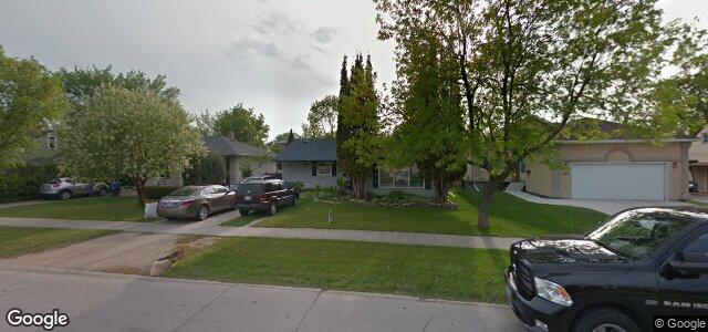 686 Parkdale Street（加拿大曼尼托巴省溫尼伯市）房屋照片