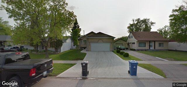 690 Parkdale Street（加拿大曼尼托巴省溫尼伯市）房屋照片