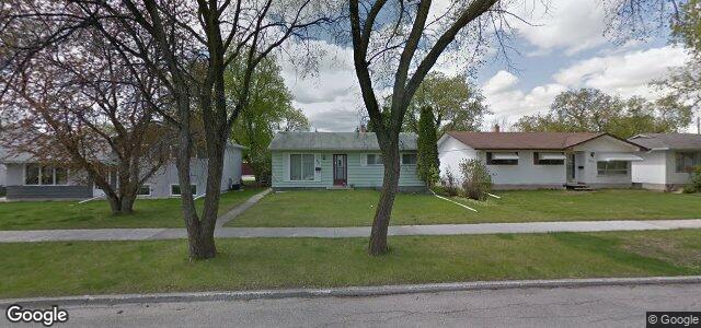 Photo of 878 Parkdale Street in Winnipeg, Manitoba