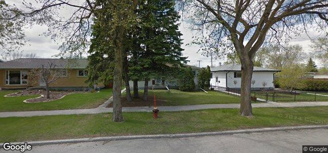 910 Parkdale Street（加拿大曼尼托巴省溫尼伯市）房屋照片