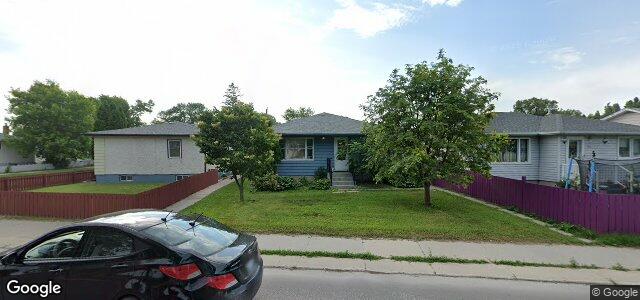 215 Gateway Road（加拿大曼尼托巴省溫尼伯市）房屋照片