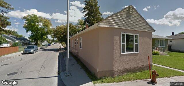 271 Gateway Road（加拿大曼尼托巴省溫尼伯市）房屋照片