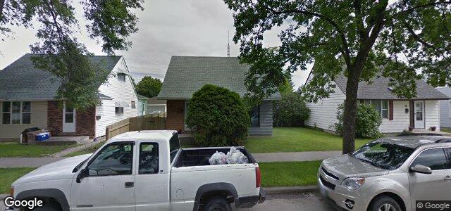 597 Harbison Avenue E（加拿大曼尼托巴省溫尼伯市）房屋照片