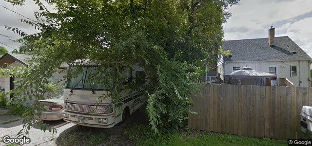 735 Union Avenue E（加拿大曼尼托巴省溫尼伯市）房屋照片