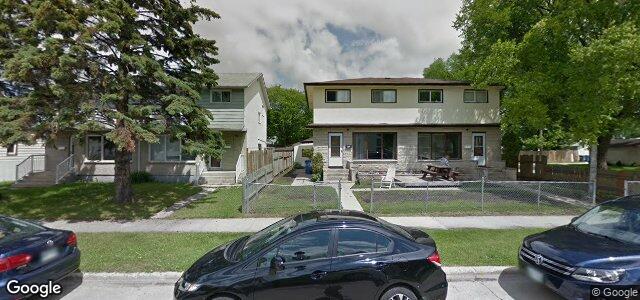 Photo of 751 Harbison Avenue E in Winnipeg, Manitoba