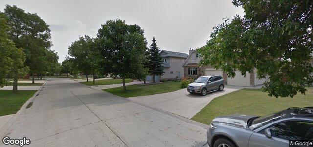 Larawan ng 10 Saphire Place sa Winnipeg, Manitoba