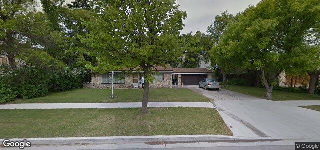 1126 Diplomat Drive（加拿大曼尼托巴省溫尼伯市）房屋照片