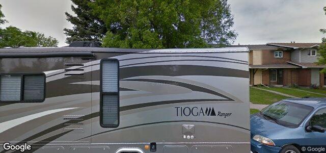 1206 Diplomat Drive（加拿大曼尼托巴省溫尼伯市）房屋照片