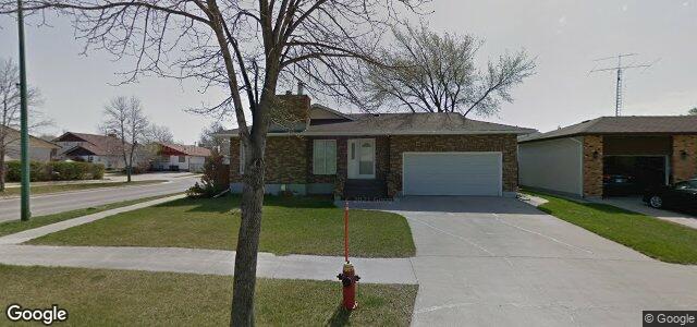 2 Amanda Crescent（加拿大曼尼托巴省溫尼伯市）房屋照片