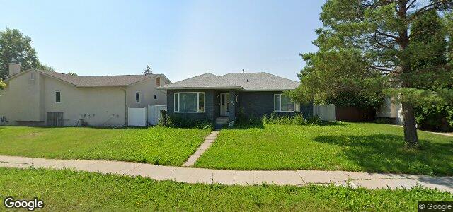 724 Templeton Avenue（加拿大曼尼托巴省溫尼伯市）房屋照片