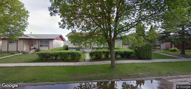 10 Councillor Bay（加拿大曼尼托巴省溫尼伯市）房屋照片