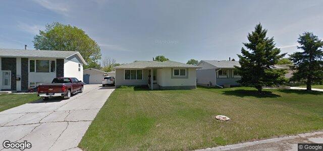 100 Madrill Close（加拿大曼尼托巴省溫尼伯市）房屋照片