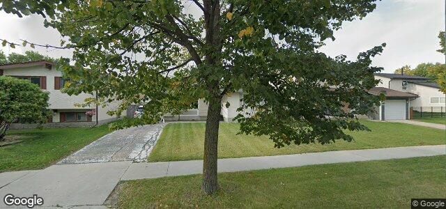 122 Ashmore Drive（加拿大曼尼托巴省溫尼伯市）房屋照片