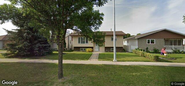 1322 Leila Avenue（加拿大曼尼托巴省溫尼伯市）房屋照片