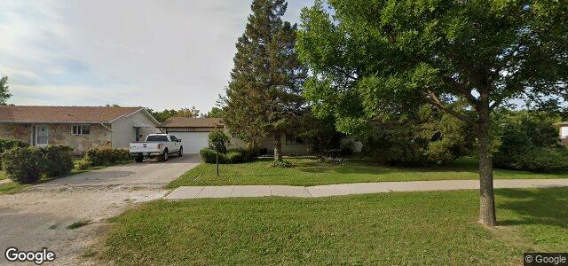 1370 Leila Avenue（加拿大曼尼托巴省溫尼伯市）房屋照片