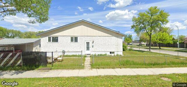 138 Pipeline Road（加拿大曼尼托巴省溫尼伯市）房屋照片