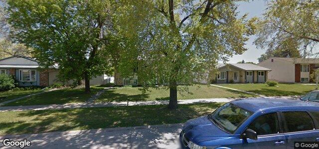 203 Blechner Drive（加拿大曼尼托巴省溫尼伯市）房屋照片