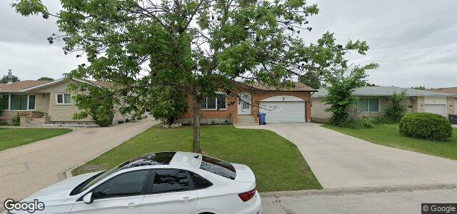 22 Pickley Crescent（加拿大曼尼托巴省溫尼伯市）房屋照片