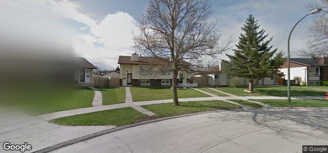 Larawan ng 30 Bondar Bay sa Winnipeg, Manitoba