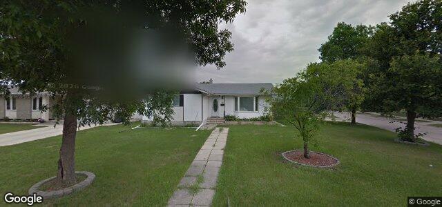 30 Playgreen Crescent（加拿大曼尼托巴省溫尼伯市）房屋照片