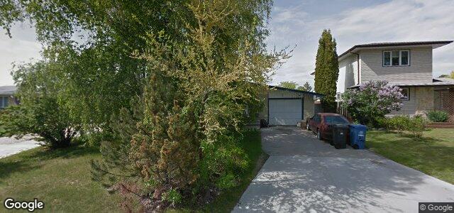 31 Leamen Crescent（加拿大曼尼托巴省溫尼伯市）房屋照片