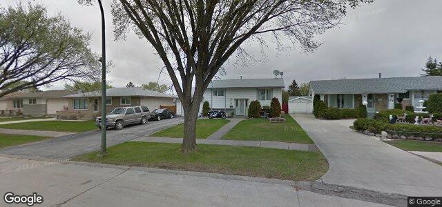 31 Masterton Crescent（加拿大曼尼托巴省溫尼伯市）房屋照片