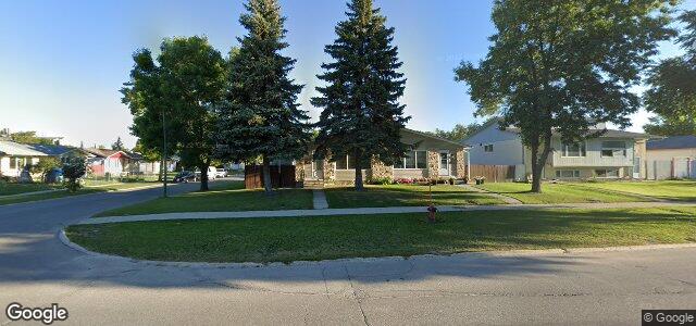 327 Adsum Drive（加拿大曼尼托巴省溫尼伯市）房屋照片