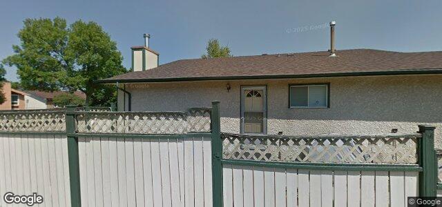 341 Mandalay Drive（加拿大曼尼托巴省溫尼伯市）房屋照片