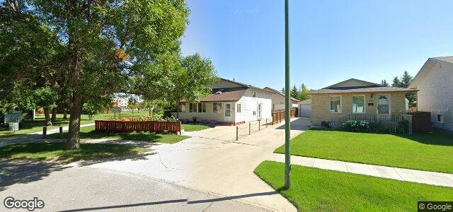 49 Cannes Crescent（加拿大曼尼托巴省溫尼伯市）房屋照片