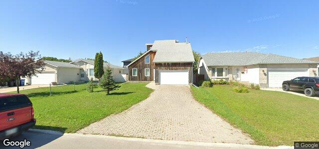 74 Agnes Arnold Place（加拿大曼尼托巴省溫尼伯市）房屋照片