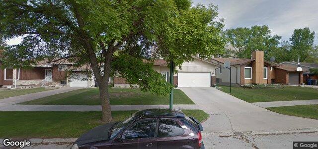 74 Councillor Bay（加拿大曼尼托巴省溫尼伯市）房屋照片